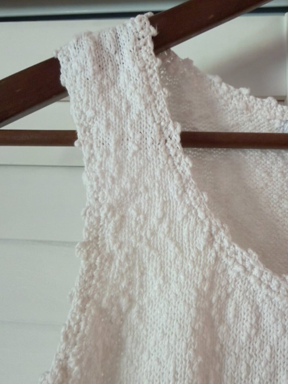 Tommy Bahama Waters Edge Scoop Neck Sweater Tank Top White - Size XS - Picture 2 of 6